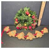 Christmas Wreath and Noel Garland Set