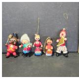 5 Handcrafted Wooden Ornaments