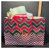 Holiday Gift Bags and Tissue Paper Set