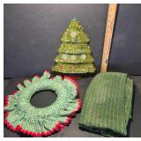 Christmas Decor Set With Tree and Wreath