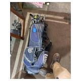 Golf bag, full of clubs