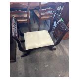 Bedroom bench for front of your bed