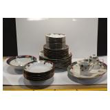 Floral Pattern Dinnerware Set