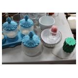 Assorted Kitchen Items Tote 3