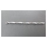 Silver Tone Link Bracelet