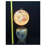Antique Gone With The Wind Lamp