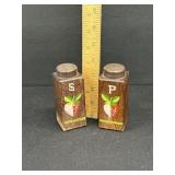 Vintage Woodcrest Strawberry Salt & Pepper Shakers