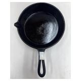 Vintage 10"  Cast Iron Skillet