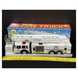 NEW Crown Aerial Fire Truck NEW 1:35 Scale