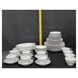 Set of Noritake China Bellfleur Pattern