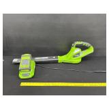Greenworks Blower 40 Volt Lithium Battery Charger