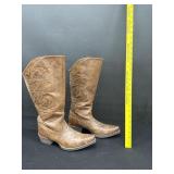Ladies Ariat Brown Leather Cowboy Boots 9B