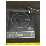 Duxtop 1800 W Portable Induction Cooktop