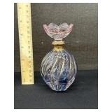Vintage Crystal Swirl Perfuce Bottle Flower Top