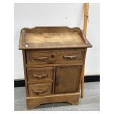 Childs Pine Dry Sink Washstand