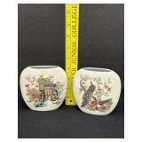 (2) x Vintage Japanese Porcelain Vases