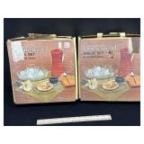 2 Boxes of 4 Homestead Snack Sets