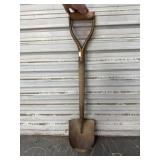 Vintage Short Handle Wide Grip Shovel
