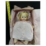 Madame Alexaander Doll Pussy Cat 5238