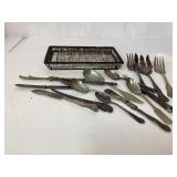 Vintage Flatware Mix With 5 1/2 x 9 1/2 Inch Decor Vintage Flatware Mix With 5 1/2 x 9 1/2 Inch Decor