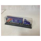 Disney Pixar Cars Lightning McQueen 95 Die-Cast Tr Disney Pixar Cars Lightning McQueen 95 Die-Cast Tr
