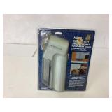 Remington Professional Fuzz-Away Shaver in Origina