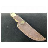 Fixed Blade Knife with Wooden Handle and Leather S
