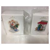 Hallmark Keepsake Ornaments: ï¿½Christmas Cards for