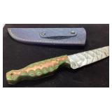Handcrafted Knife with Damascus Steel Blade and Pa