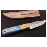 Damascus Steel Knife with Leather Sheath and Woode