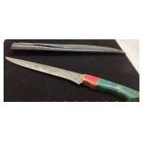 Damascus Steel Knife with Green and Red Handle, Ap