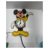 Vintage Elgin Disney Mickey Mouse Clock
