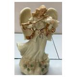 Angel Music Box With Gold Trim Playing ï¿½Hark the H