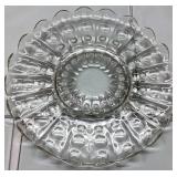 Clear Glass Serving Platter With Scalloped Edge, 1