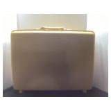 Samsonite Hard-Shell Suitcase with Keys, Approxima