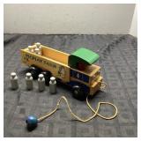 Wooden Pegplay Farm Pull Toy Truck with Figures
