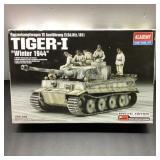 Academy 1/35 Tiger-I Winter 1944 Model Kit