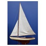 Mahogany Hull Dumas Ace Sloop Sailboat Model