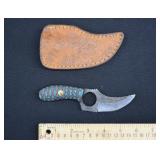 Custom Damascus Steel  Fingerhole Skinner Knife