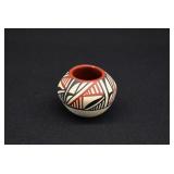Native American Jemez Pueblo Pottery Seed Pot