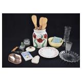 LOT- Assortment of Kitchenalia