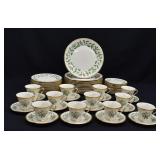 12 Place Settings Lenox HOLIDAY Bone China
