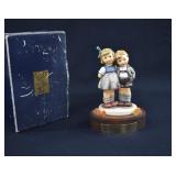 Goebel Hummel 449 THE LITTLE PAIR #239 in Box