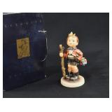 Goebel Hummel 760 COUNTRY SUITER in Box