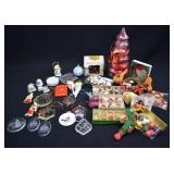 LOT- Assorted Christmas Ornaments