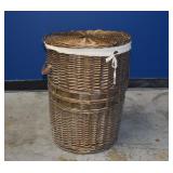 Vintage Round Wicker Laundry Hamper with Liner