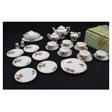 Vintage Japanese Pocrcelain Child