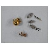 Assortment of 14kt Gold Scrap Odds & Ins
