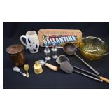 LOT - KITCHENALIA Collection