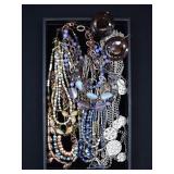 LOT GROUPING- Costume Jewelry